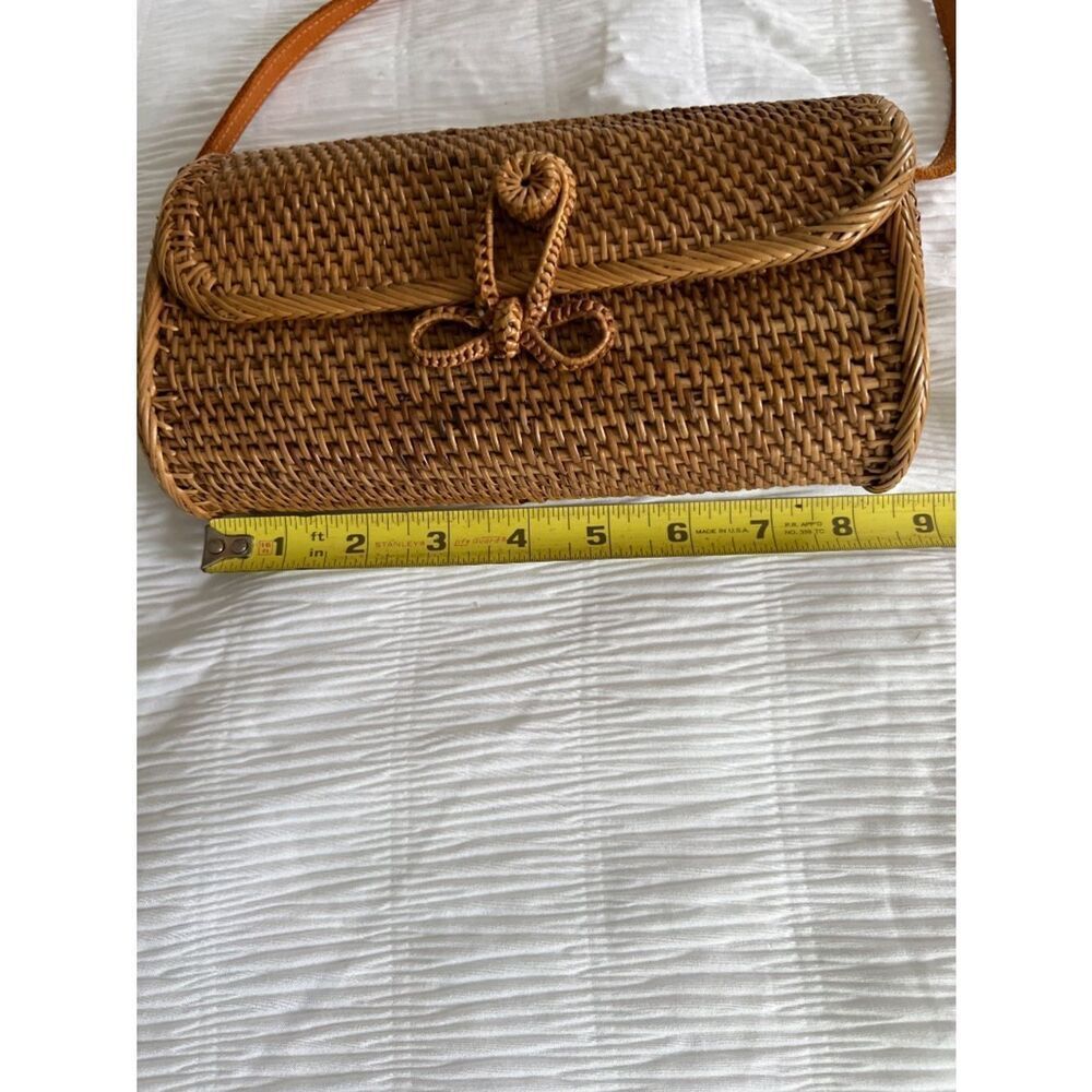 🆕 Street Level Rattan Crossbody Bag - Picture 3 of 4